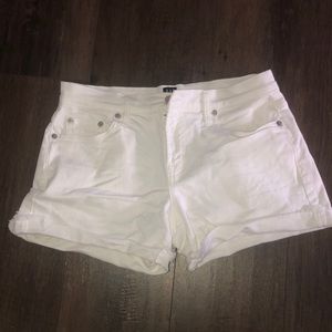 Gap White Shorts